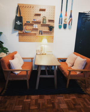 Cafe Table - Couch for 4 Persons